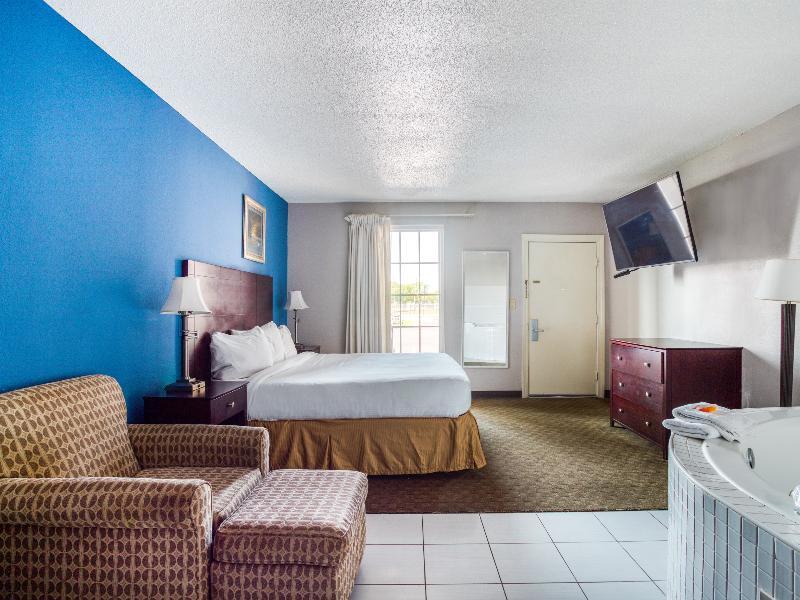 Oyo Downtown Hotel